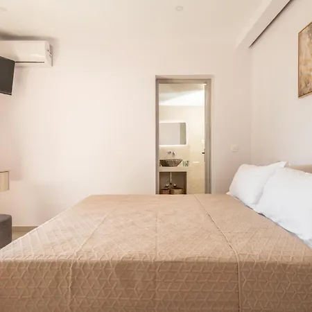 Oliveβayvilla Villa