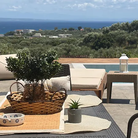 Oliveβayvilla Villa