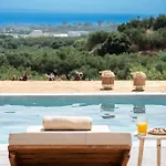 Oliveβayvilla Tragáki