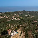Oliveβayvilla Villa *