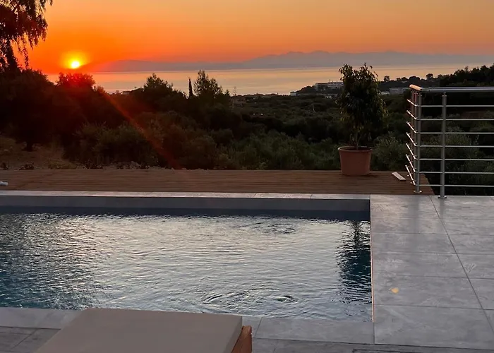 Vila Oliveβayvilla Tragaki